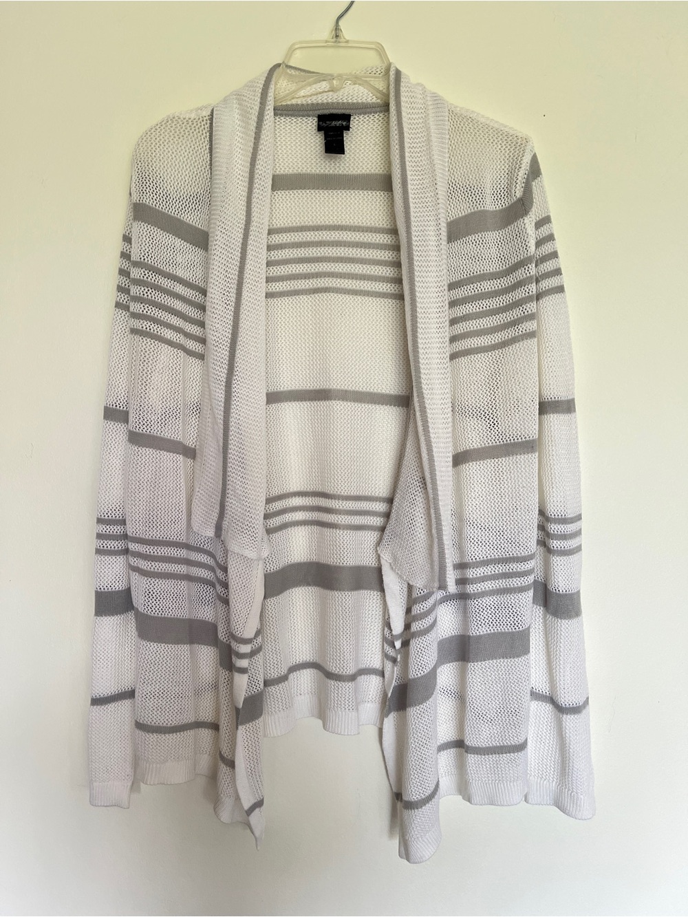 Daytrip White and Gray Striped Open-Front Cardigan